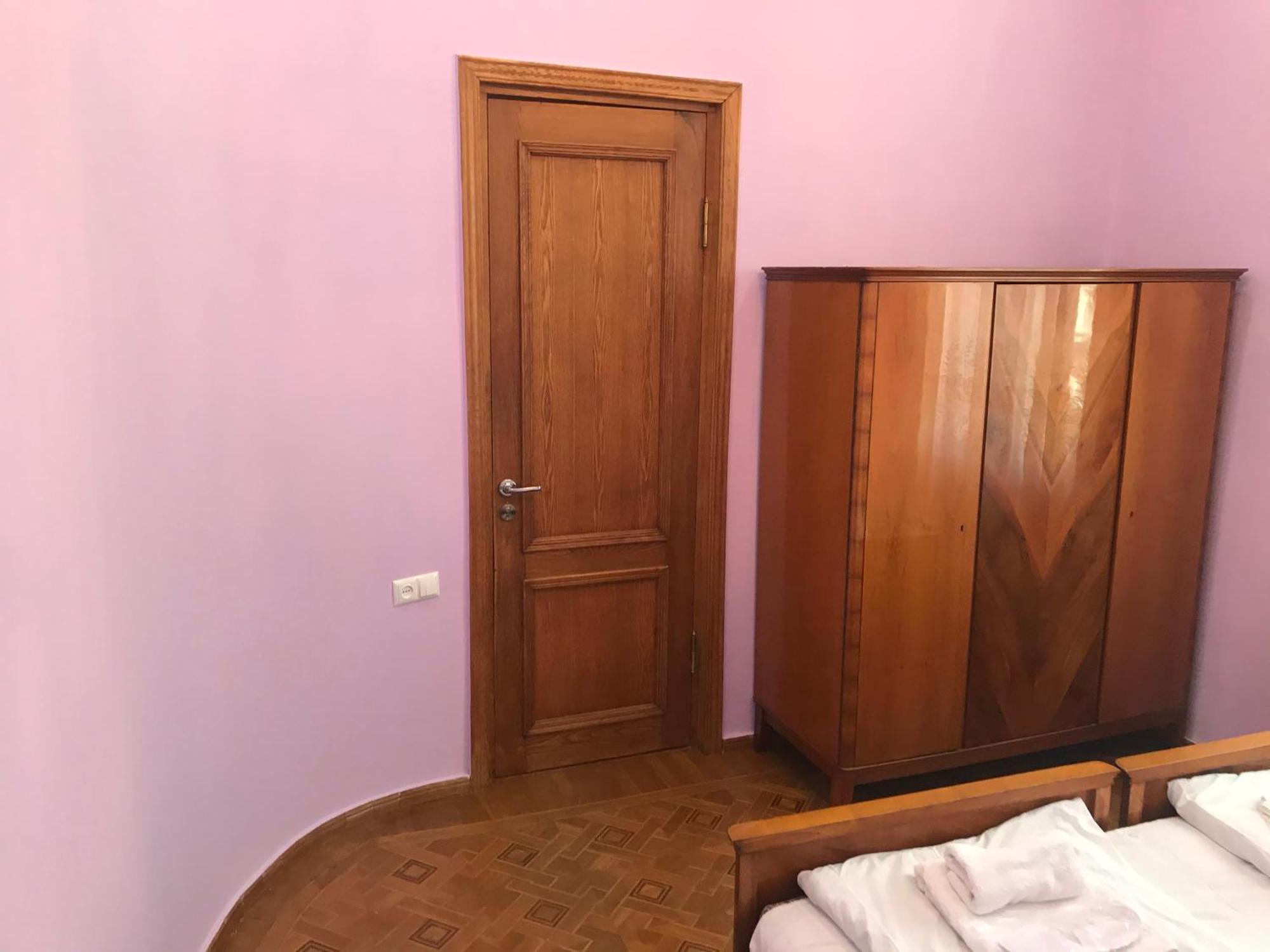 מלון קוטאיסי Wooden Museum חדר תמונה